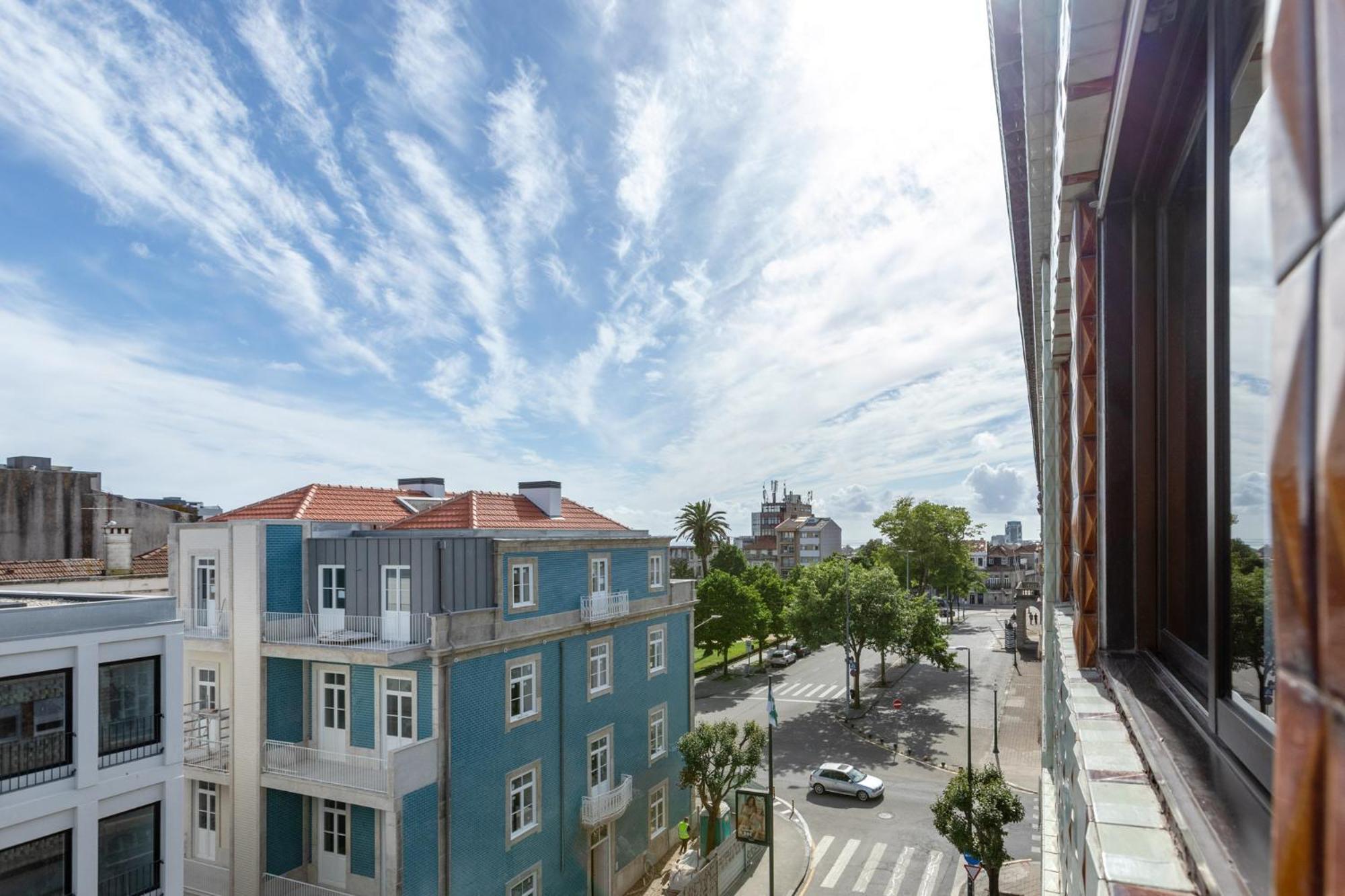 ! Luminous 2Br Top Floor ! Praca Da Republica Porto Rom bilde